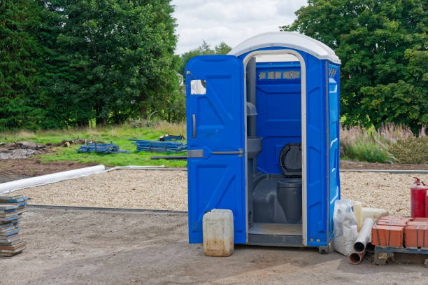 Best Deluxe Portable Toilet Rental  in Clarksville, VA